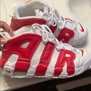 Nike Uptempo